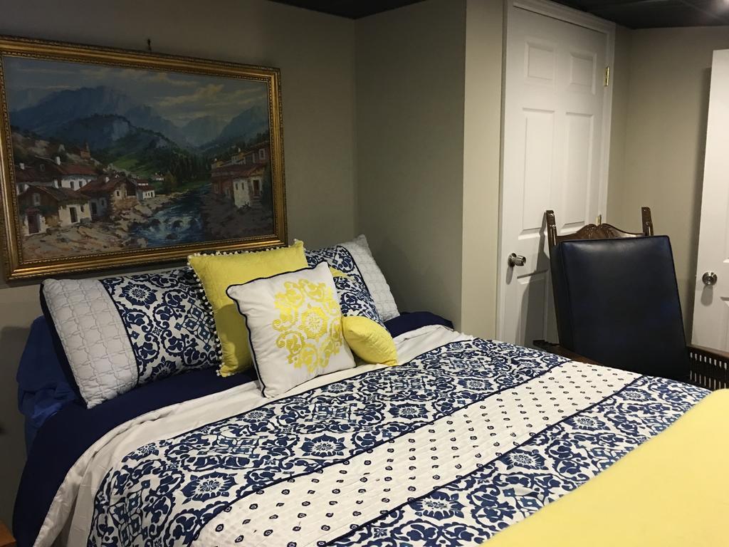 Marshall The Ashe Farm B&B 객실 사진